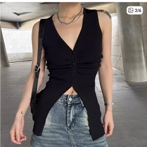 Zara Black Button-Down Sleeveless Vest